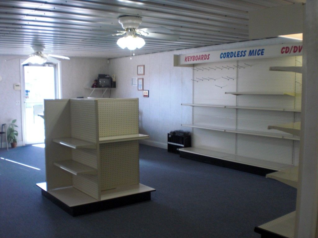 207 S Pershing St, Energy, IL 62933